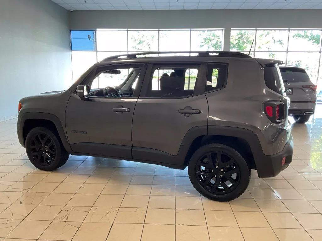 Jeep Renegade photo 5