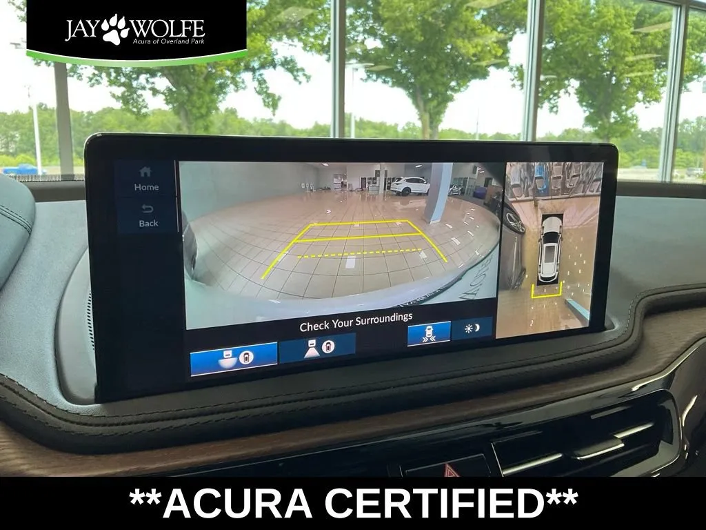 Acura MDX photo 18