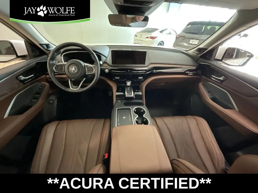 Acura MDX photo 9