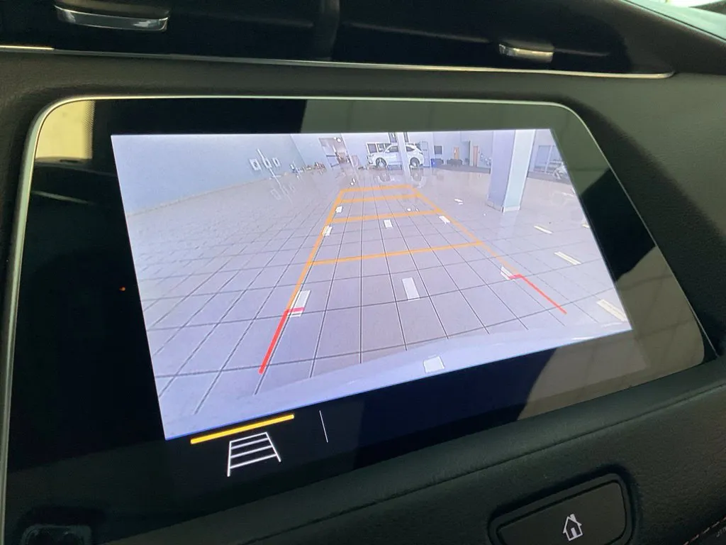 Cadillac XT4 photo 18