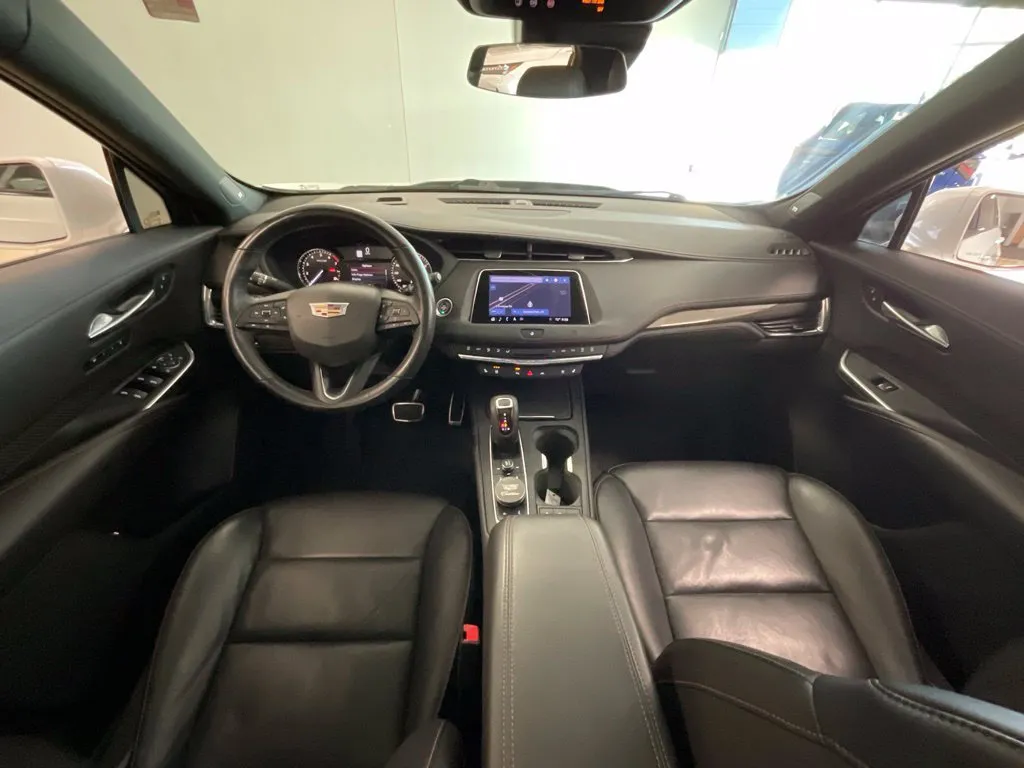 Cadillac XT4 photo 9