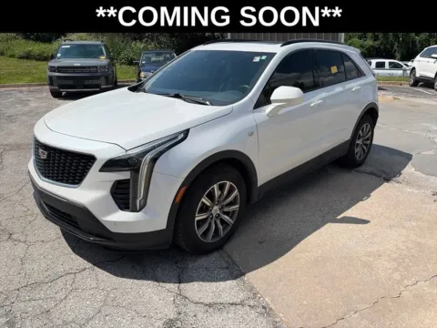 White 2019 Cadillac XT4 FWD Sport for sale in Overland Park, KS