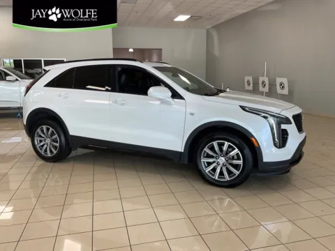 White 2019 Cadillac XT4 FWD Sport for sale in Overland Park, KS