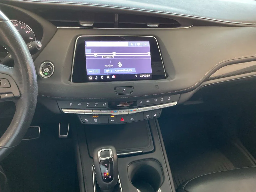 Cadillac XT4 photo 16