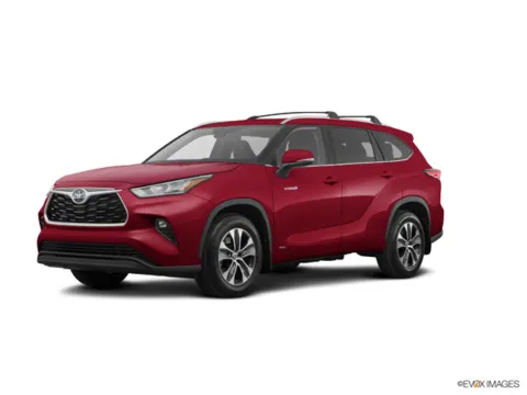Red 2022 Toyota Highlander Hybrid XLE for sale in Overland Park, KS