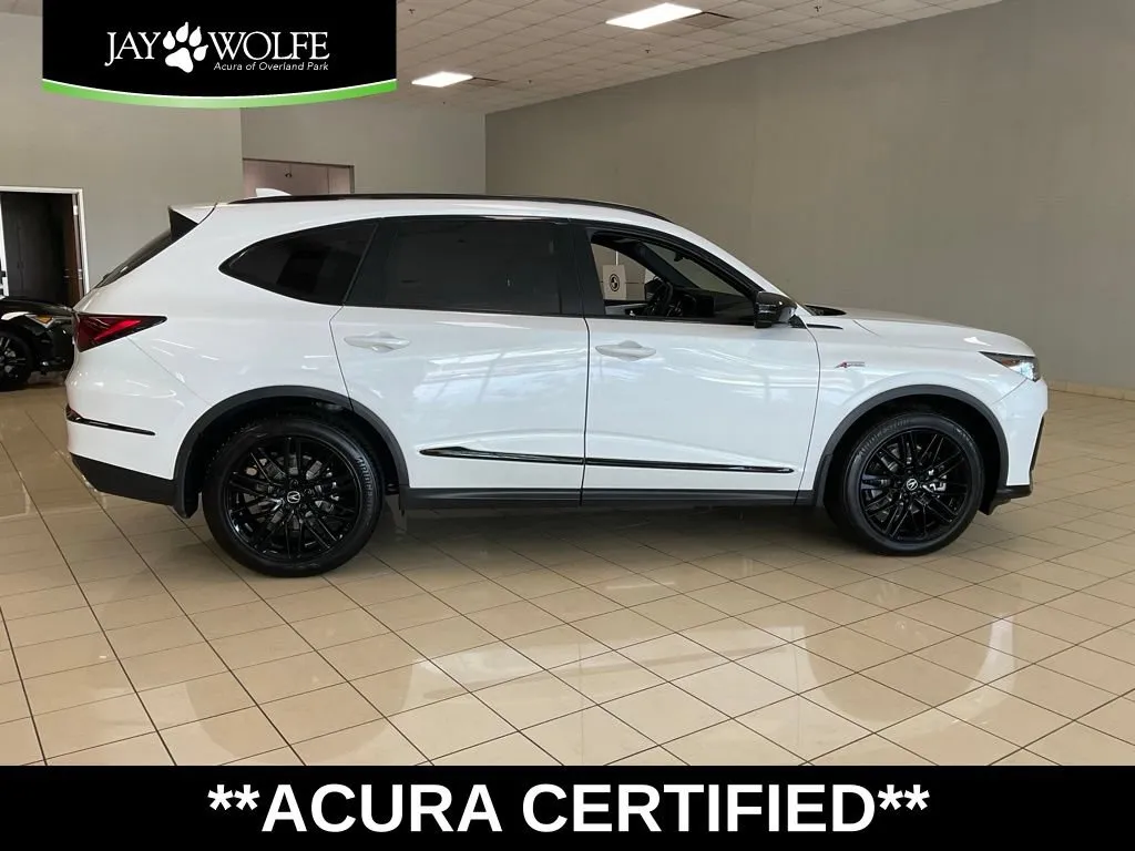 Acura MDX photo 7