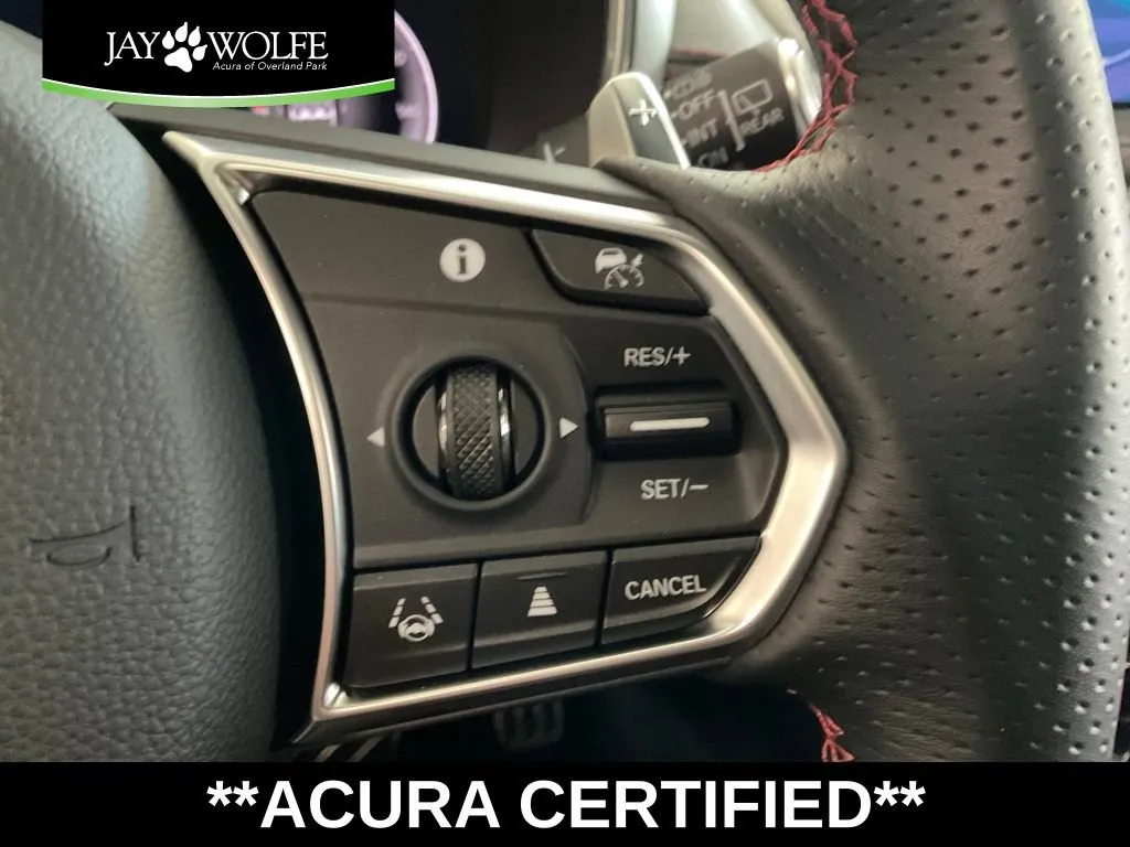 Acura MDX photo 14