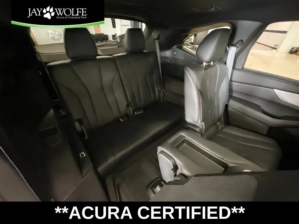 Acura MDX photo 24
