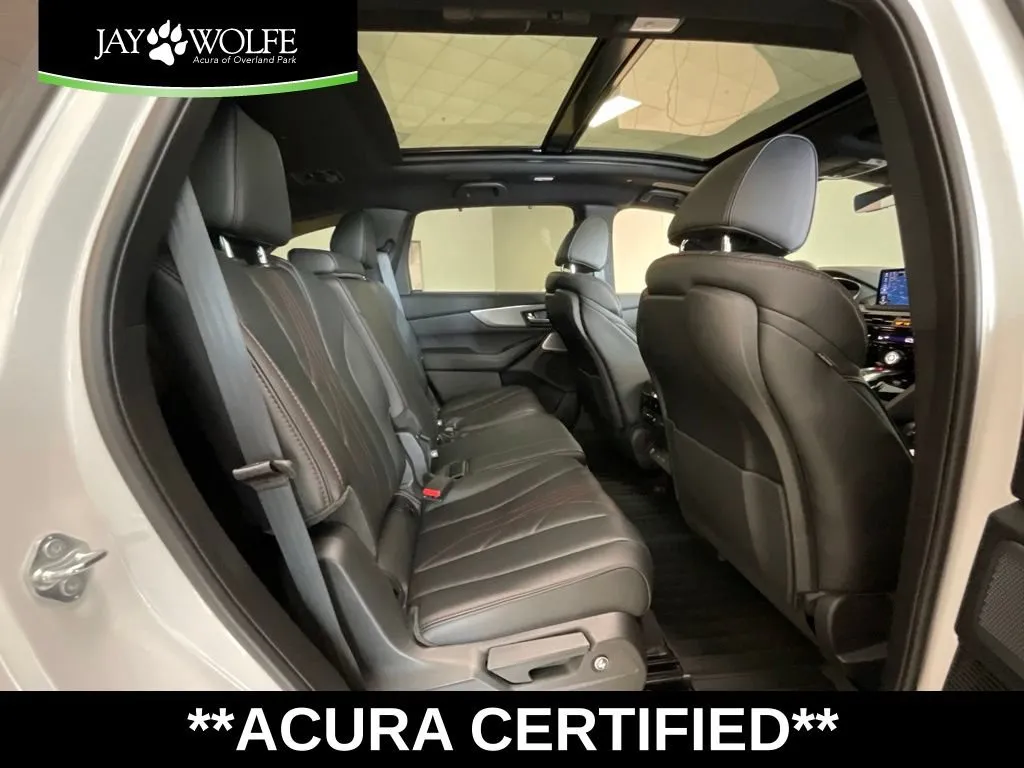 Acura MDX photo 23