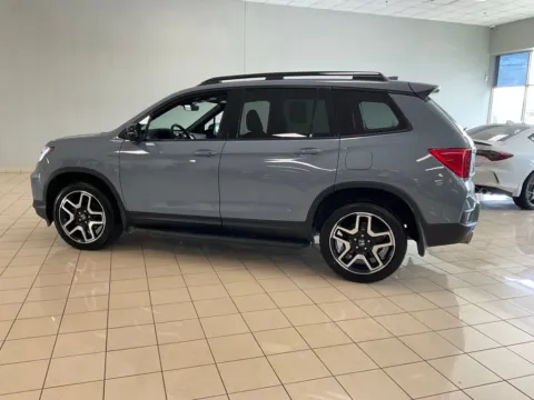 More photos of 2023 Honda Passport Elite at Acura of Overland Park, KS