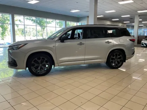 More photos of 2025 Lexus TX 500h F SPORT Luxury at Acura of Overland Park, KS