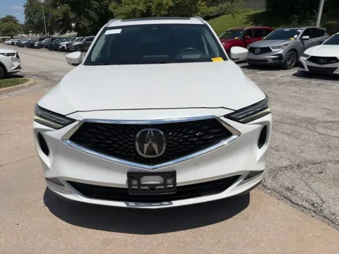 Photos of 2024 Acura MDX w/Advance Package for sale in Overland Park, KS at Acura of Overland Park