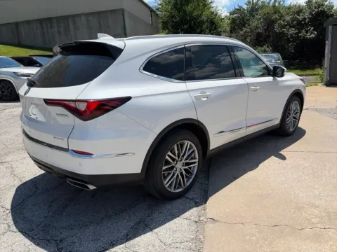 More photos of 2024 Acura MDX w/Advance Package at Acura of Overland Park, KS