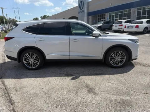 More photos of 2024 Acura MDX w/Advance Package at Acura of Overland Park, KS