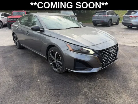 Another view of 2024 Nissan Altima 2.5 SR for sale in Overland Park, KS at Acura of Overland Park