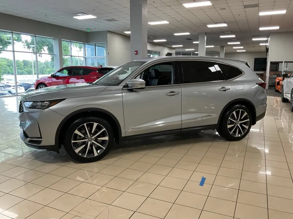 Acura MDX photo 4