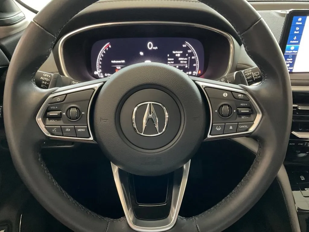 Acura MDX photo 12