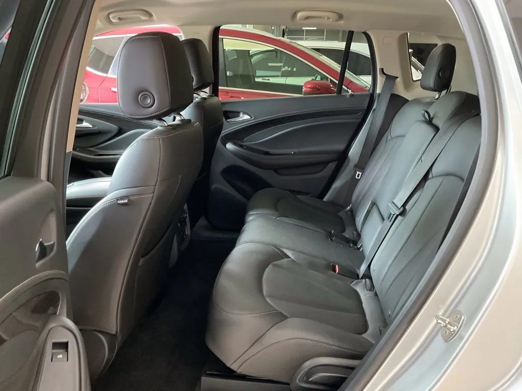 Buick Envision photo 21