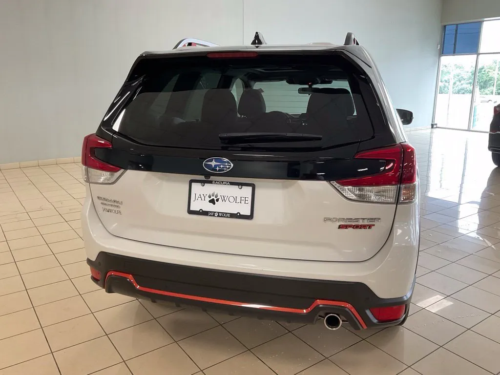 Subaru Forester photo 6