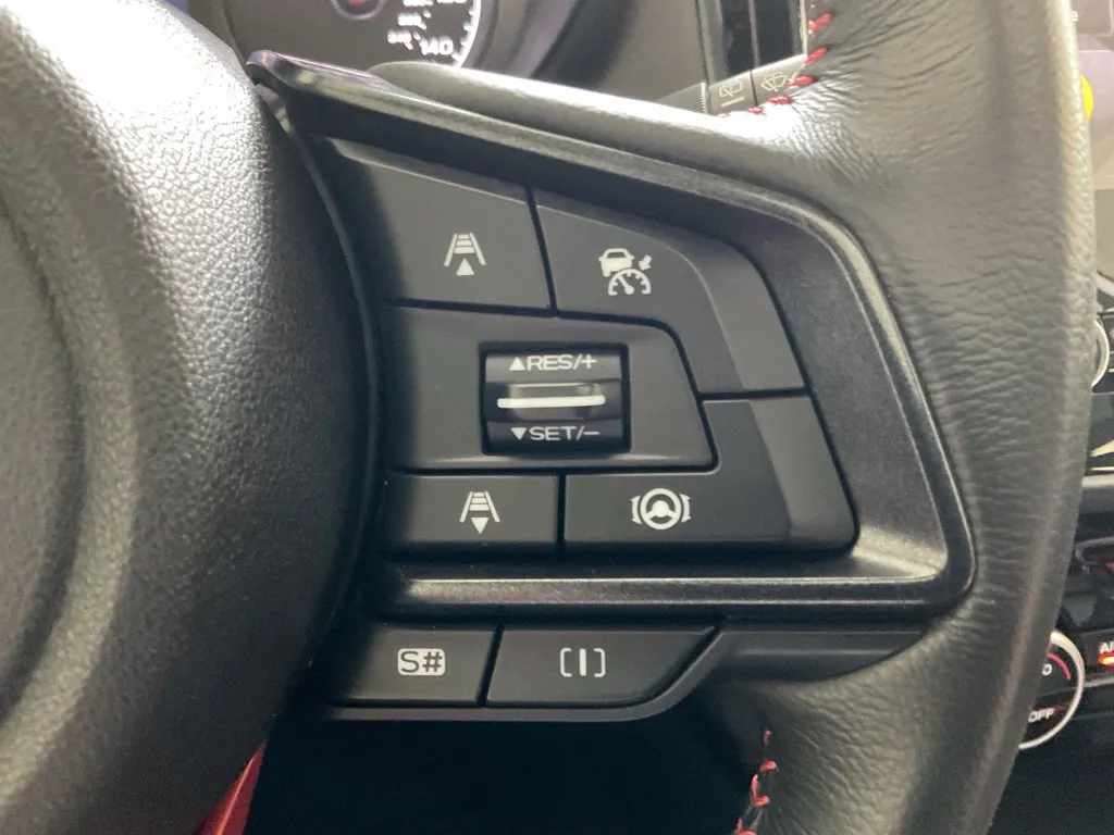 Subaru Forester photo 14