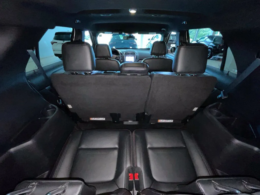 Ford Explorer photo 26