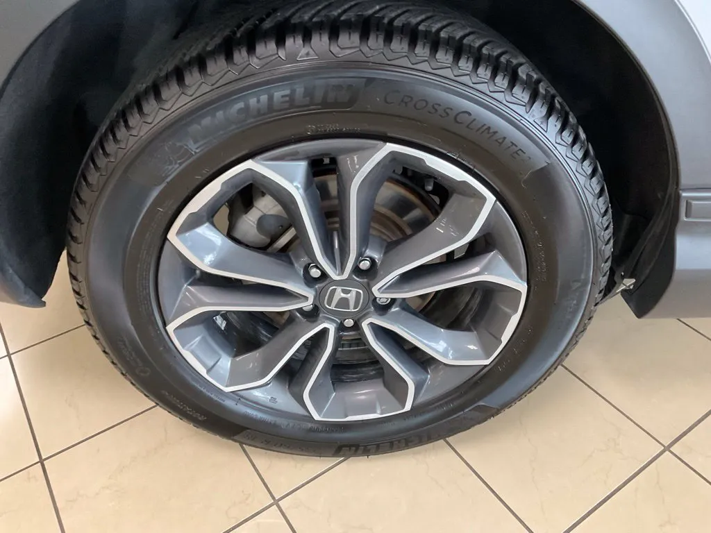 Honda CR-V photo 7