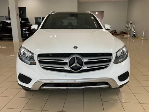 Photos of 2019 Mercedes-Benz GLC 300 for sale in Overland Park, KS at Acura of Overland Park