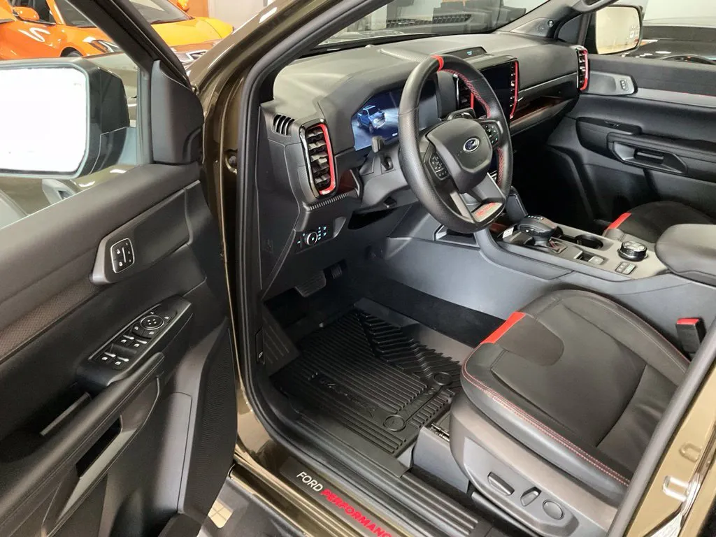 Ford Ranger photo 10