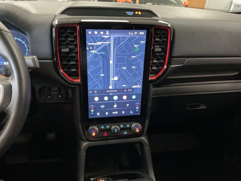 Ford Ranger photo 16