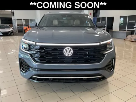 Photos of 2024 Volkswagen Atlas Cross Sport 2.0T SEL R-Line for sale in Overland Park, KS at Acura of Overland Park