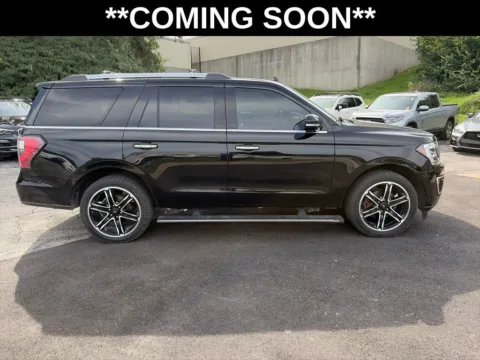 More photos of 2021 Ford Expedition Limited at Acura of Overland Park, KS