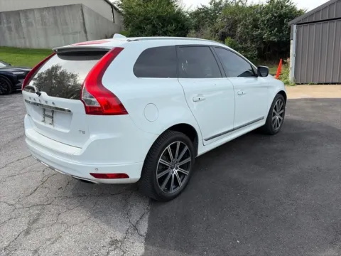 More photos of 2015 Volvo XC60 T5 Drive-E Premier at Acura of Overland Park, KS