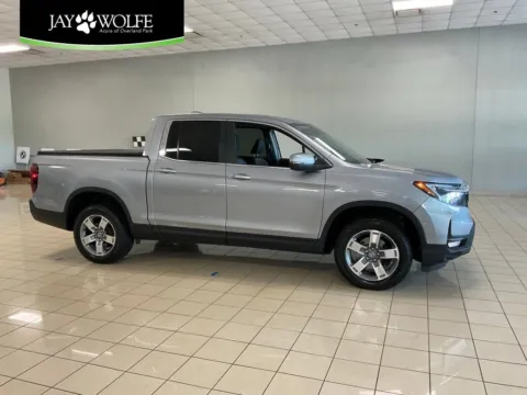 Silver 2024 Honda Ridgeline RTL for sale in Overland Park, KS