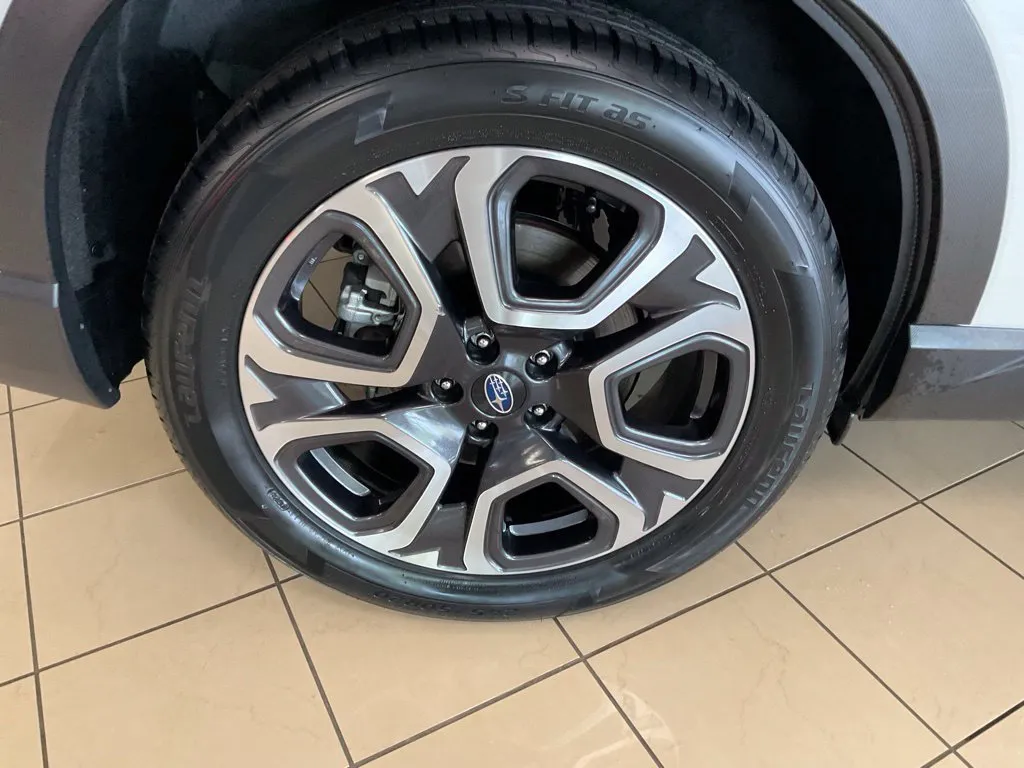 Subaru Ascent photo 8