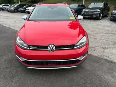 Photos of 2017 Volkswagen Golf Alltrack SEL for sale in Overland Park, KS at Acura of Overland Park