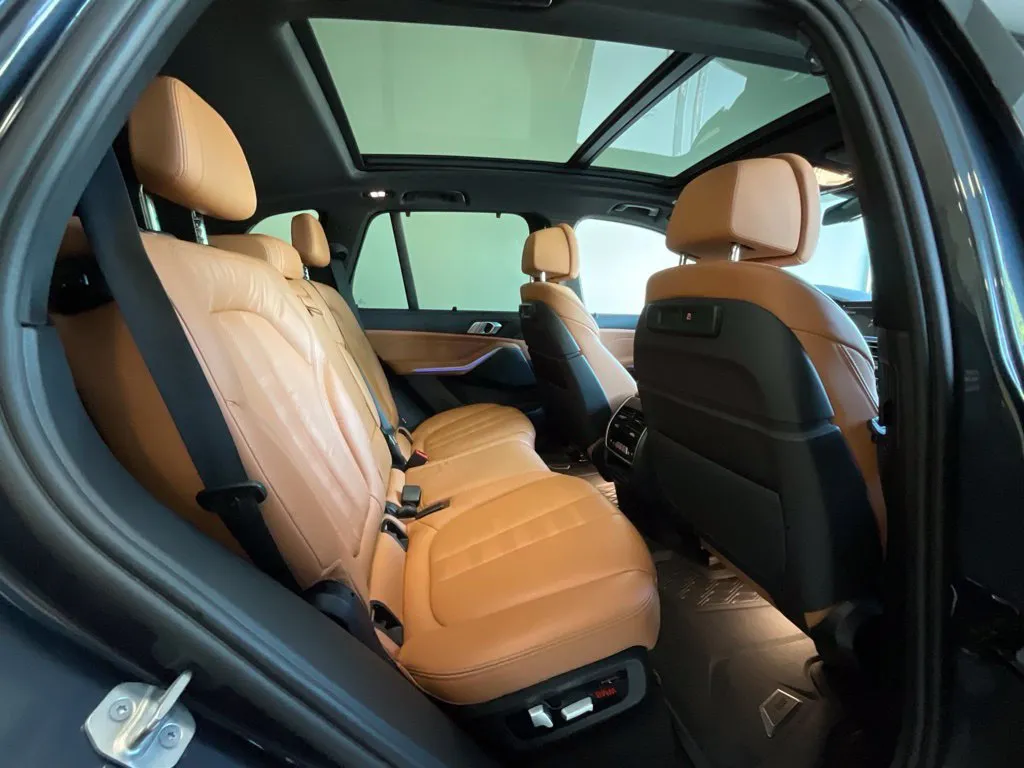 BMW X5 photo 21