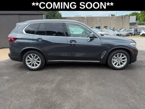 More photos of 2022 BMW X5 xDrive40i at Acura of Overland Park, KS