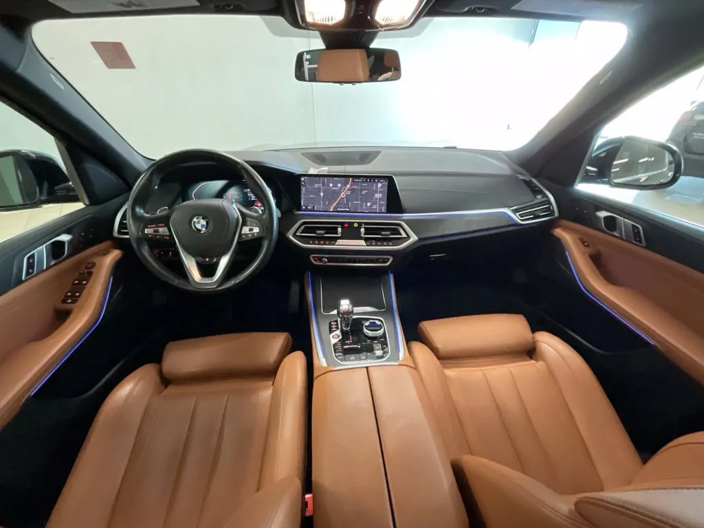 BMW X5 photo 8