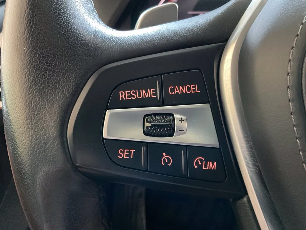 BMW X5 photo 12