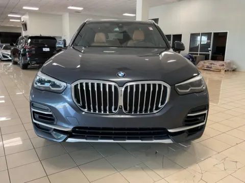 Photos of 2022 BMW X5 xDrive40i for sale in Overland Park, KS at Acura of Overland Park