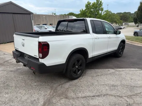 More photos of 2022 Honda Ridgeline Black Edition at Acura of Overland Park, KS