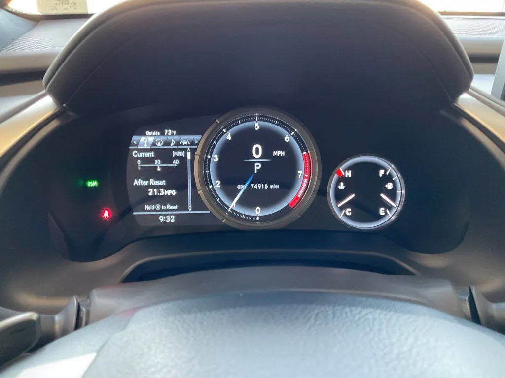 Lexus RX photo 15
