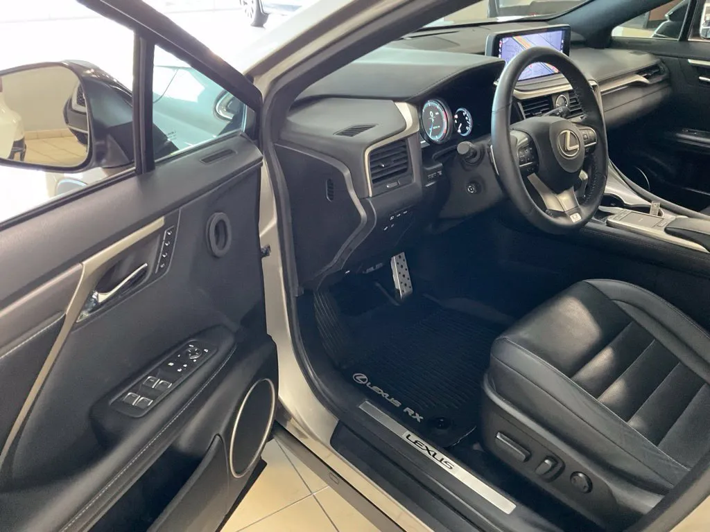 Lexus RX photo 10