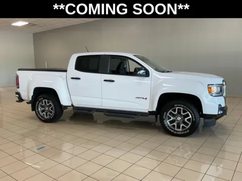 White 2021 GMC Canyon 4WD AT4 w/Leather for sale in Overland Park, KS