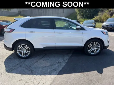 More photos of 2017 Ford Edge Titanium at Acura of Overland Park, KS