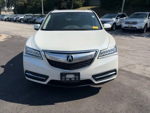 Photos of 2015 Acura MDX Tech Pkg for sale in Overland Park, KS at Acura of Overland Park