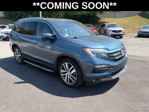 Another view of 2016 Honda Pilot Touring for sale in Overland Park, KS at Acura of Overland Park