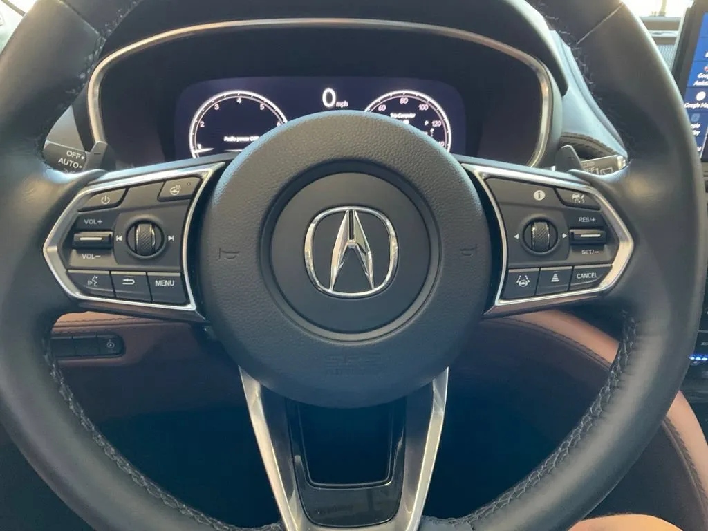 Acura MDX photo 12