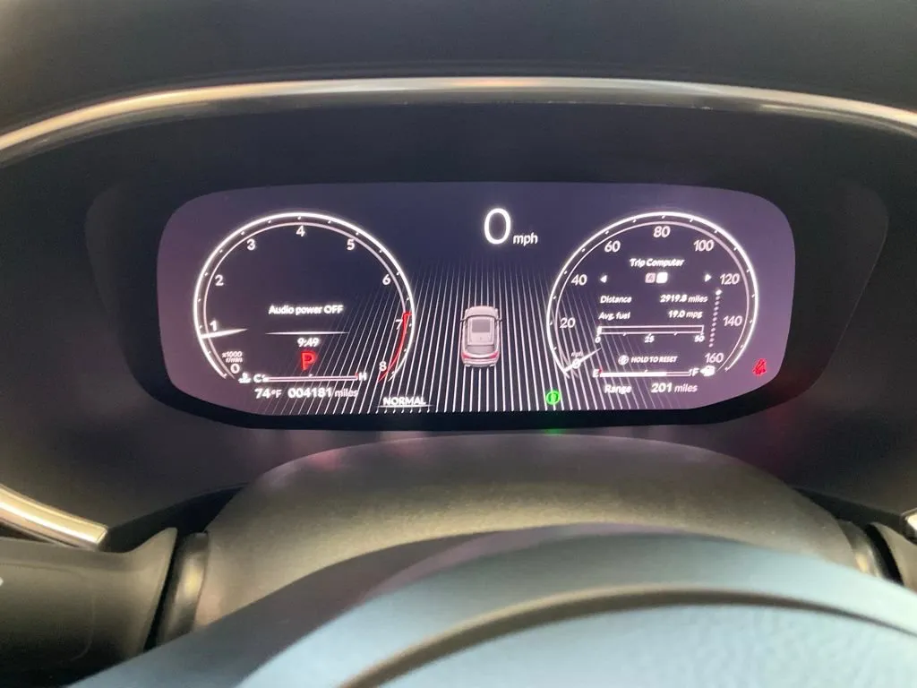 Acura MDX photo 15