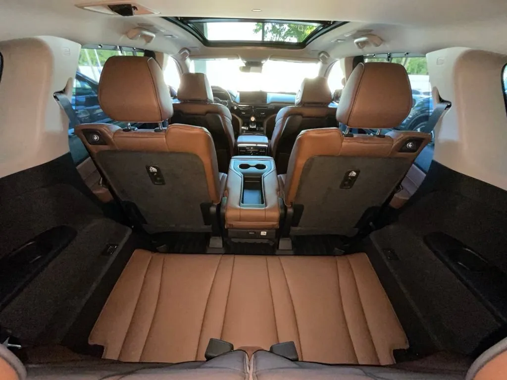 Acura MDX photo 27
